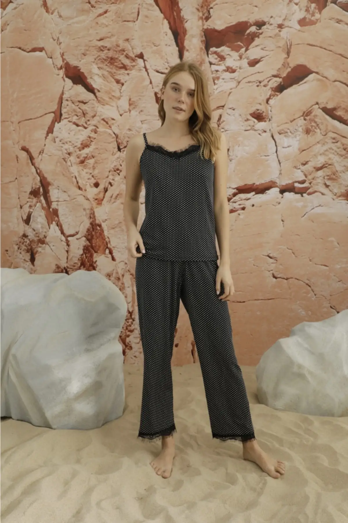 

Women's Pajamas Polka Dot Rope Suspended Bottom Long Set Sleep Lounge Pajamas Nightwear Nightwear Nightwear Nightwear