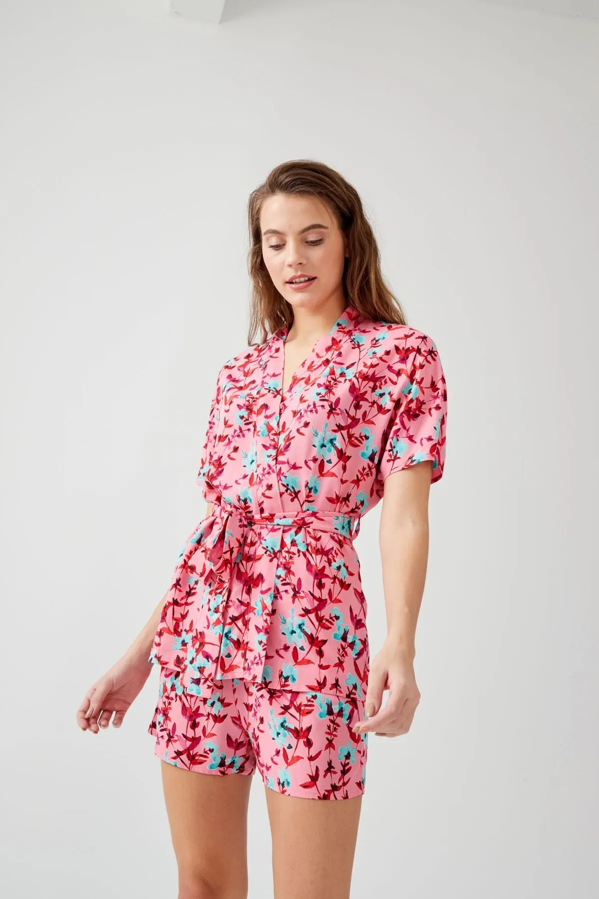 

Women's Kimono Vegan Woven Short Kimono Top Fashion Bathrobe For Ladies