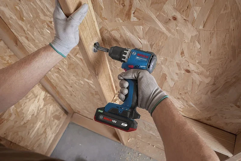 Электрическая дрель Bosch GSR18V-52, 52 Нм, прочная и надежная, с металлическим патроном для высококачественного завинчивания и сверления. (art.: 3920dced21437) - 3920dced21437