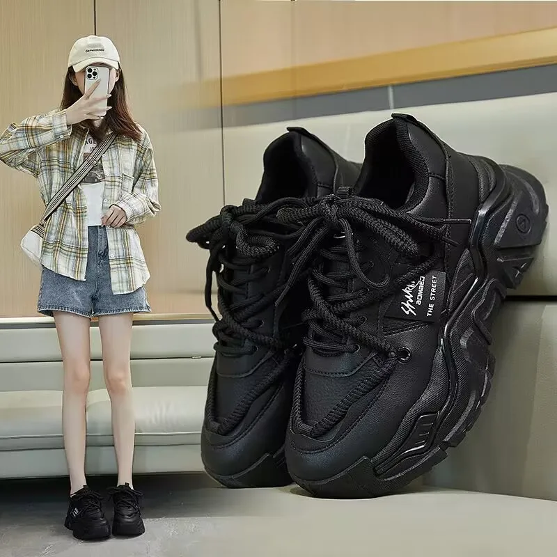 Массивные женские кроссовки Вулканизированная подошва на шнуровке Повседневная