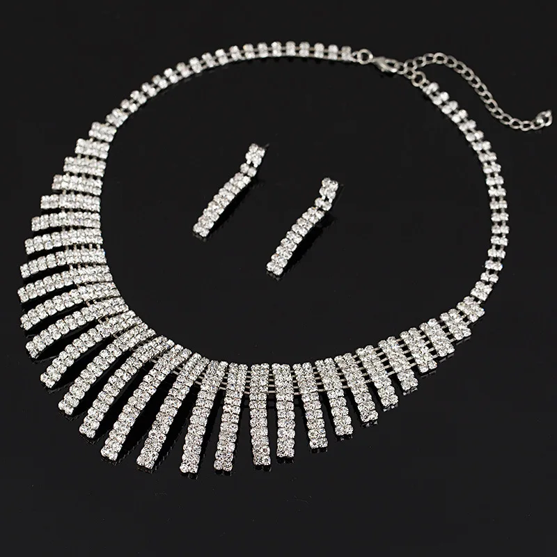 

Wholesale of Bridal Accessories Korean Dress Accessories Korean Diamond Earnail Set Necklace Wedding Set Wholesale