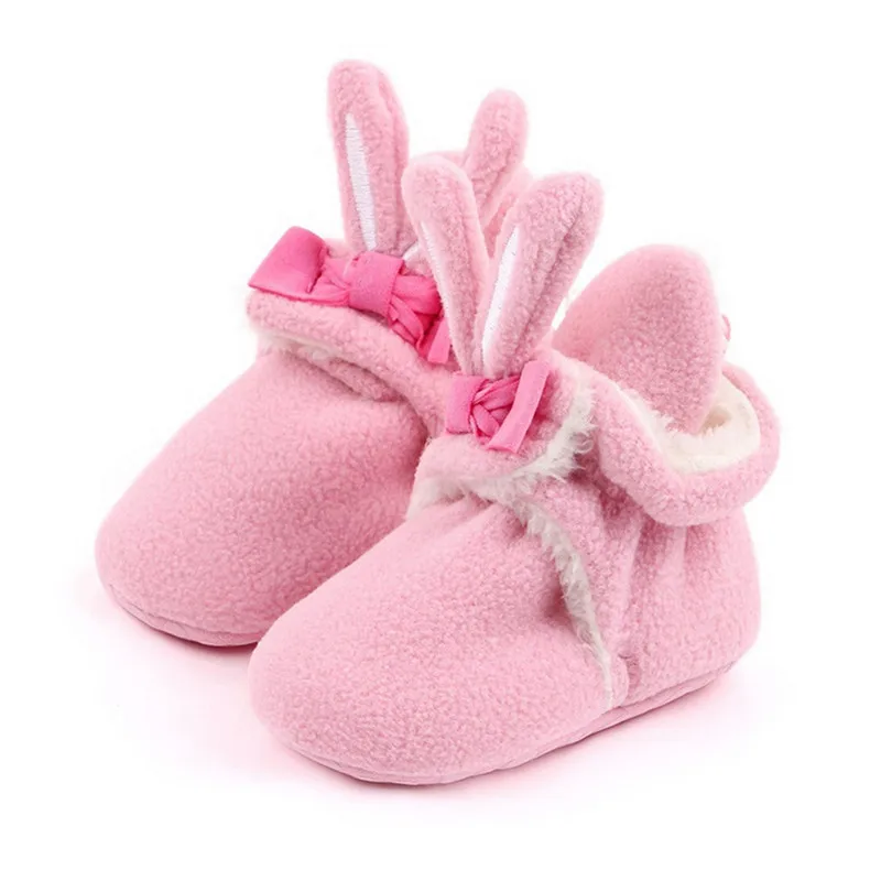 

Обувь для новорожденных девочек утепленные плюшевые ботинки мультяшный кролик обувь на плоской подошве нескользящая Мягкая подошва для первых шагов зимняя теплая обувь для детской кроватки