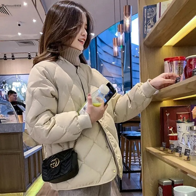 2025 зимняя теплая короткая куртка пуховые хлопковые пальто топы женские