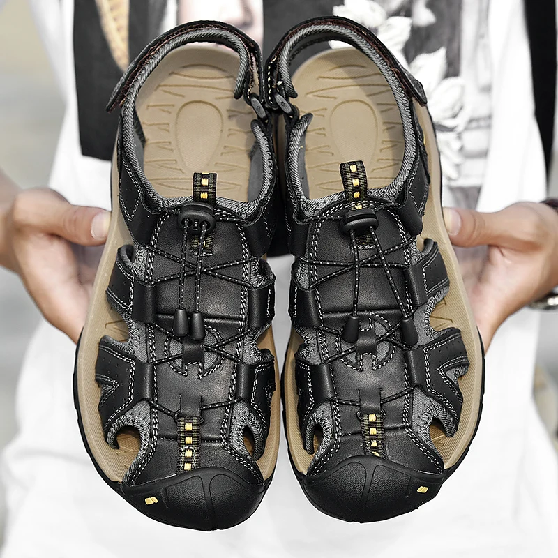 Men's Outdoor Sandals Summer Anti-Collision Toe Hiking Travel Beach Casual Shoes for Men Big Size 38-48 Leather Sandals
