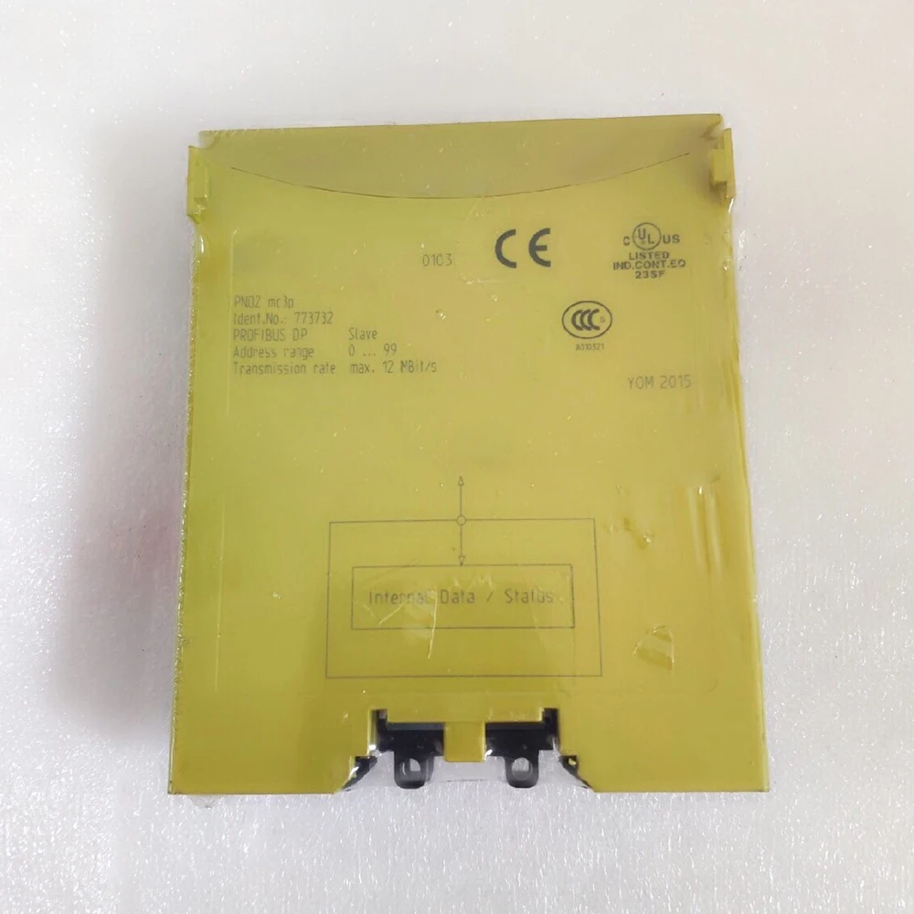 

Brand New For Pilz PNOZ mc3p 773732 Safety Relay Module Control module