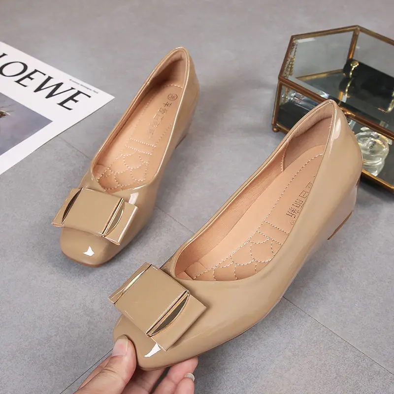 Patent Leather Shoes Women Simple Square Toe Flats Shoes Inner Heightening Ladies Shoes and Sandals 2023 New Zapatos De Mujer
