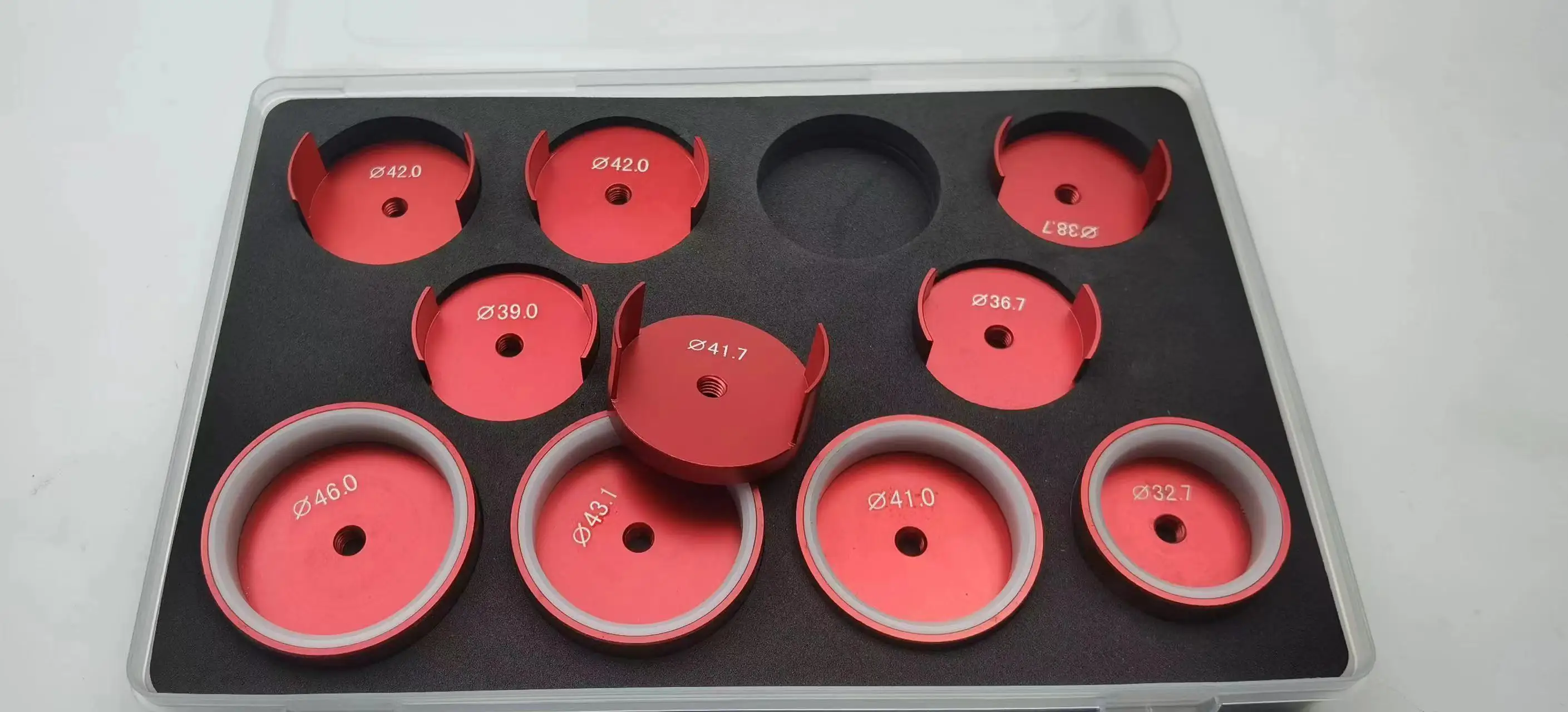 

Новый инструмент для снятия безельного кольца Rlx Omg подходит для 126200 126333 116610 116650