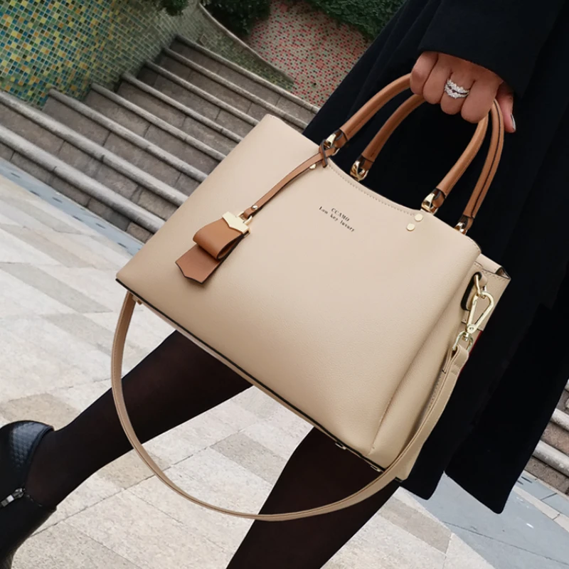 

Bag women summer 2022 new ladies bag mother bag shoulder bag women's messenger bag large capacity contrast color handbag