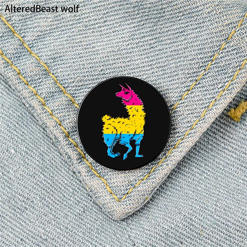 

Pan Pride Flag Llama Printed Pin Custom Funny Brooches Shirt Lapel Bag Cute Badge Cartoon enamel pins for Lover Girl Friends
