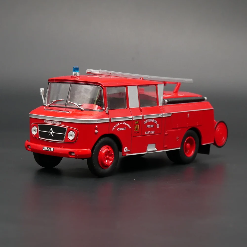 

Diecast Ixo 1:43 Scale Citroen 46 CD Heuilez French Fire Engine Water Engine Alloy Classic Nostalgic Car Model Collectible Gift