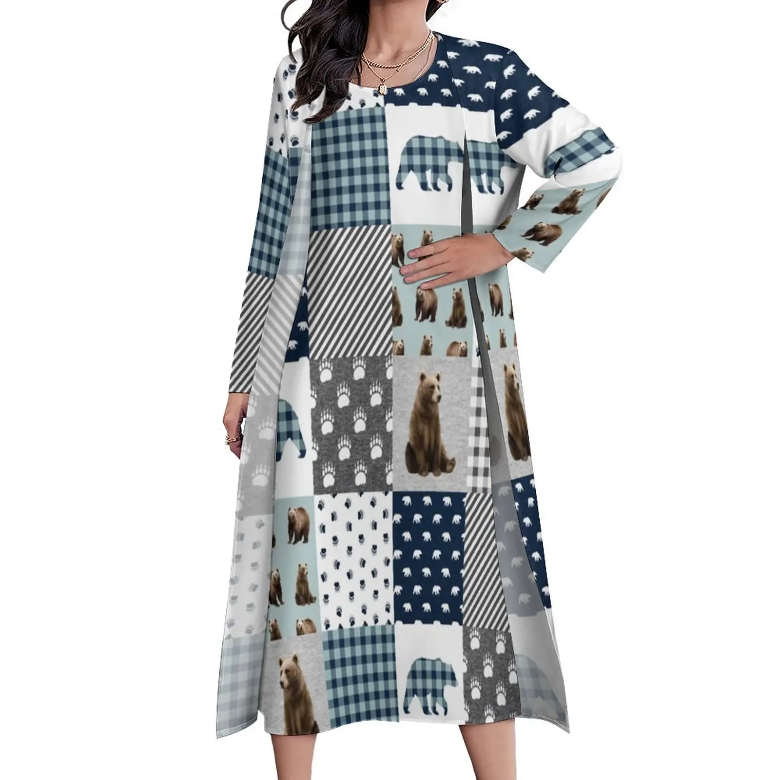 

Винтажное платье-макси в клетку, с принтом мишки