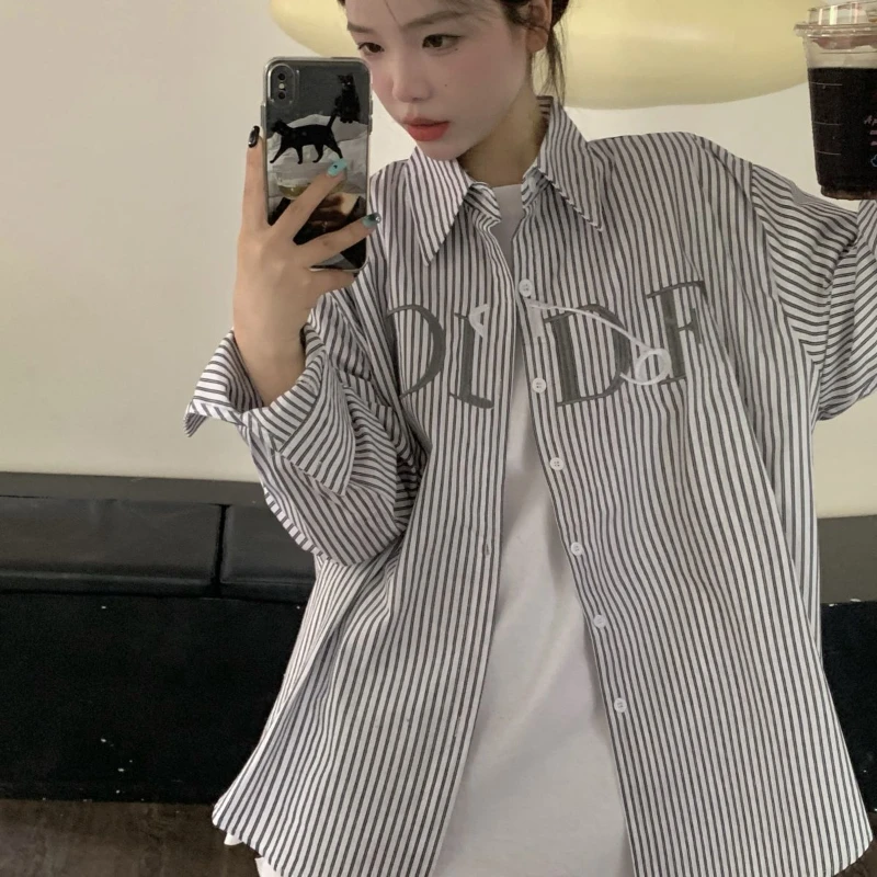 

DUOFAN Long Sleeve Shirt Women Autumn Letter Embroidery Design Vertical Stripe Blouse Mid Length Loose Blusas Sun Protection Top