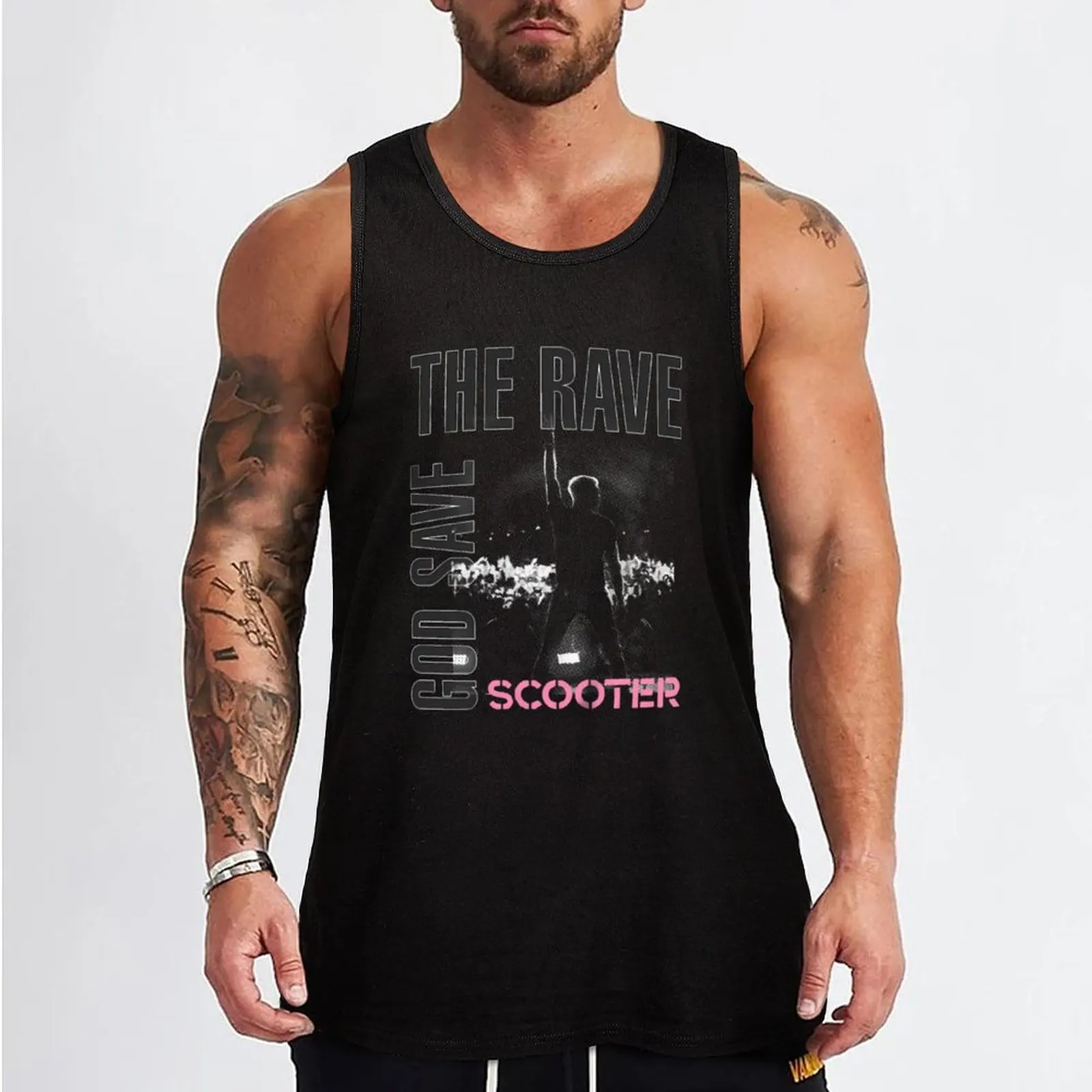 Фото Майка с принтом The Rave and God Save _gt_SCOOTER_lt_ в уличном стиле, повседневная футболка без рукавов с графическим принтом №2