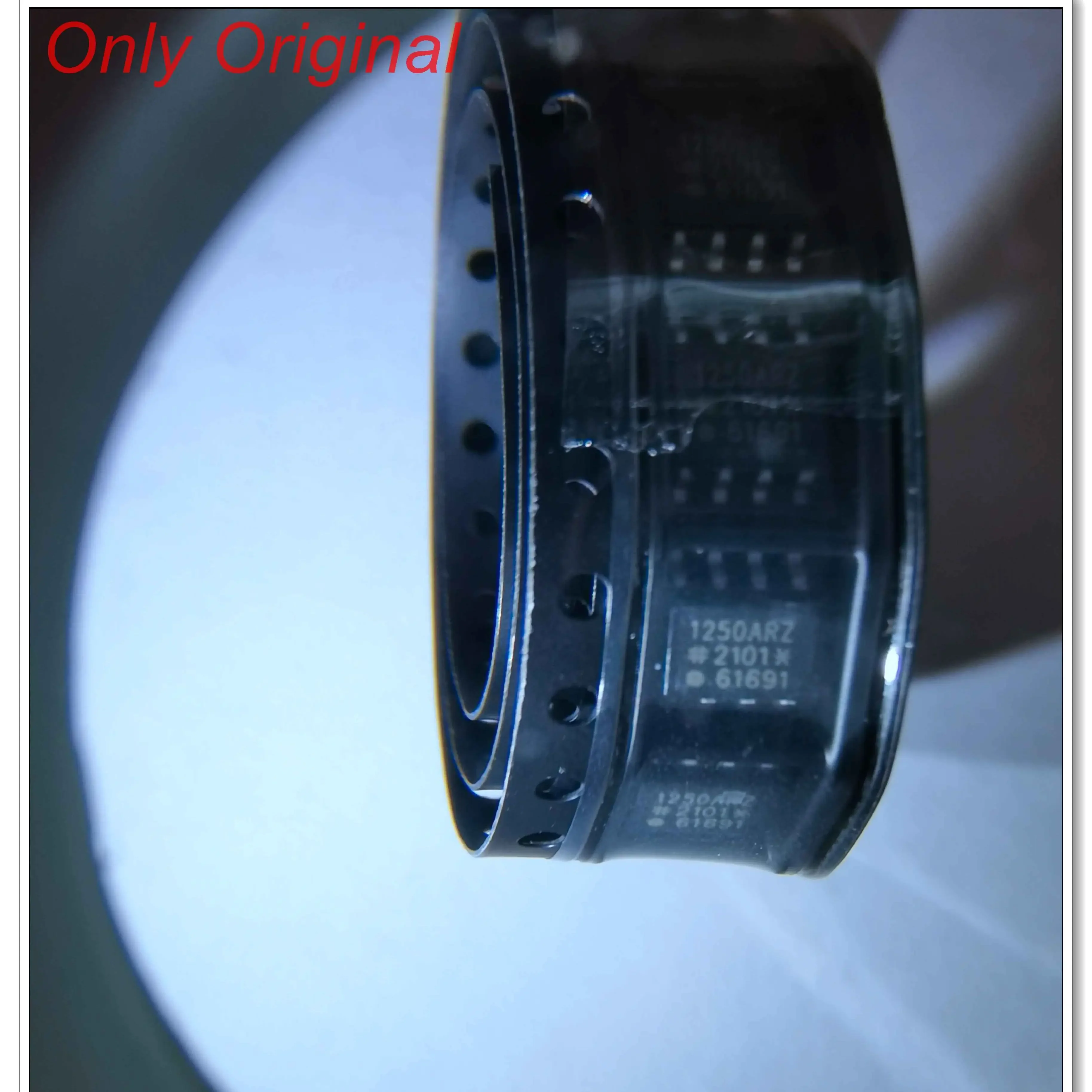 ADUM1250ARZ ADUM1250ARZ-RL7 Цифровой изолятор SOP8 Пакет новый и оригинальный в наличии