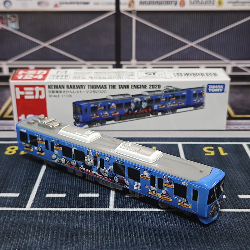 Фото Оригинальная модель Tomica Long No.124 Keihan Train Thomas the Tank Engine 2020, литая под давлением, из сплава, миниатюрный железнодорожный состав, игрушка, подарок для детей №4