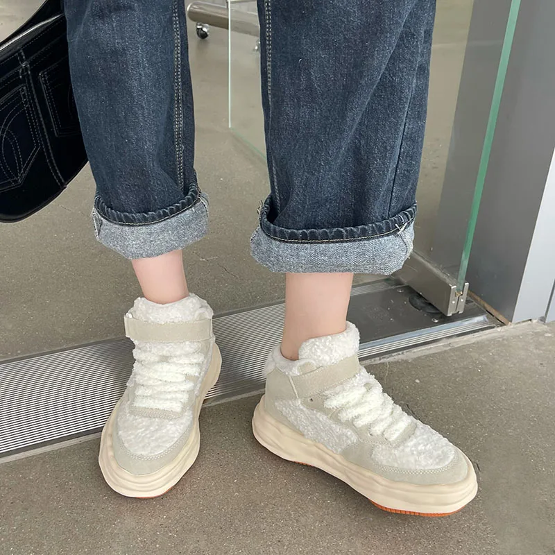 

Теплые зимние женские кроссовки, обувь на плоской платформе, Повседневные высокие кроссовки для баскетбола и бега, женская обувь, спортивны...