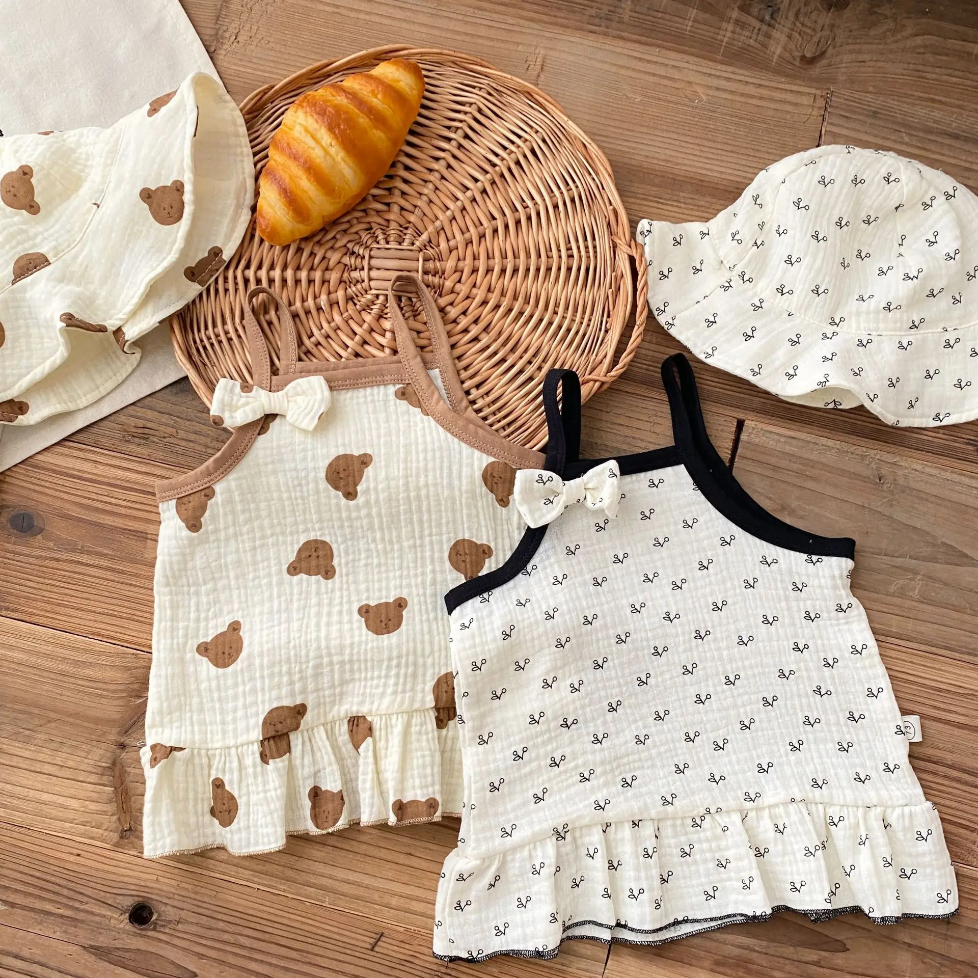 

Summer Cotton Baby Dress Girls Floral Sling Dress +Hat 2Pcs Infant Girl Clothes Kids Casual Sleeveless Toddler Cartoon Dresses