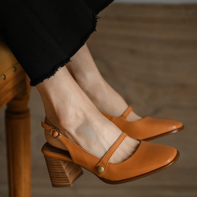 

Women Pumps Spring Summer Thick Square Heeled Sandals Ladies Vintage Pumps Dress Prom Elegant Shoes 6.5CM ClosedToe Retro Pumps