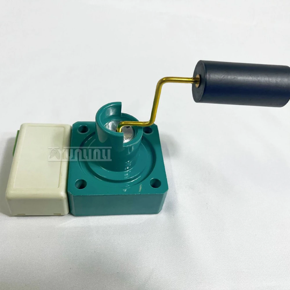 Электрический контактный датчик уровня масла активный переключатель выход