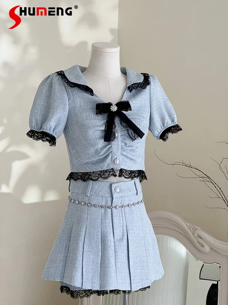 

Летний женский костюм с юбкой в японском стиле, новинка 2023, кружевной топ с коротким рукавом-фонариком и бантом в стиле пэчворк и плиссирова...