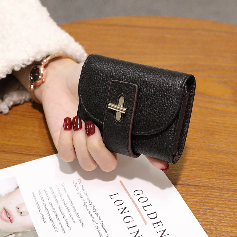 2023 New Genuine Leather Card Holder Fashion Turnlock Design Women Business Credit Card Bags Excellent Cowhide Cards Organizers