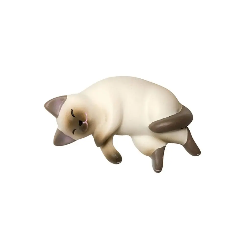 

Смоляные фигурки кошек для холодильника