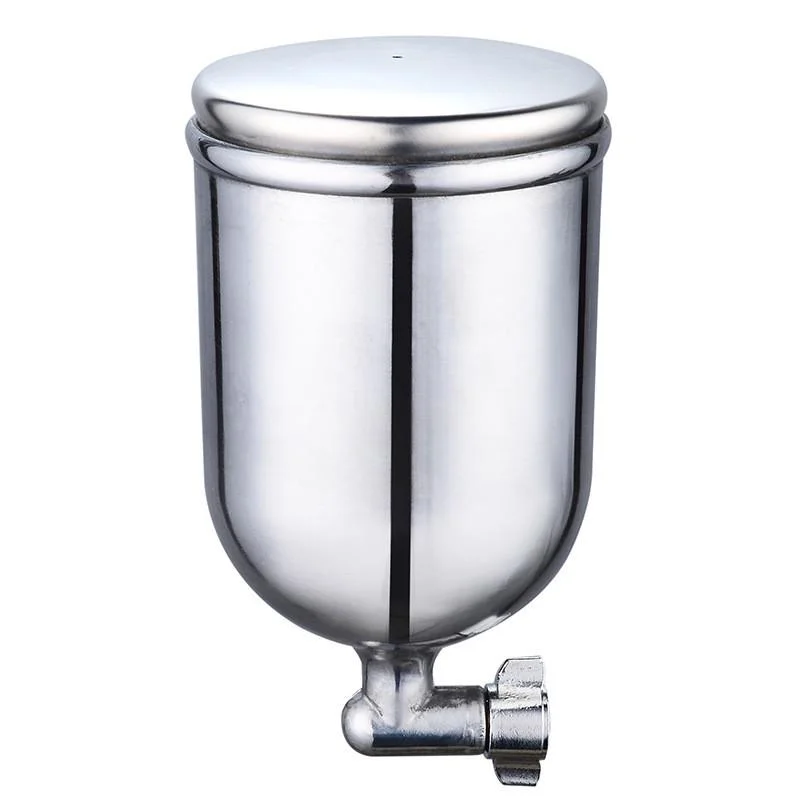 Рисунок 5 - Аэрограф с резервуаром для покраски автомобилей