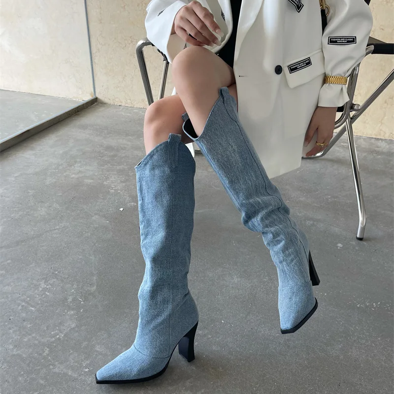 

2023 New Winter Women Denim Western Cowboy Boots Eelgant Ladies Jeans Slip On Long Boots Blue 8cm Thick High Heels Party Shoes