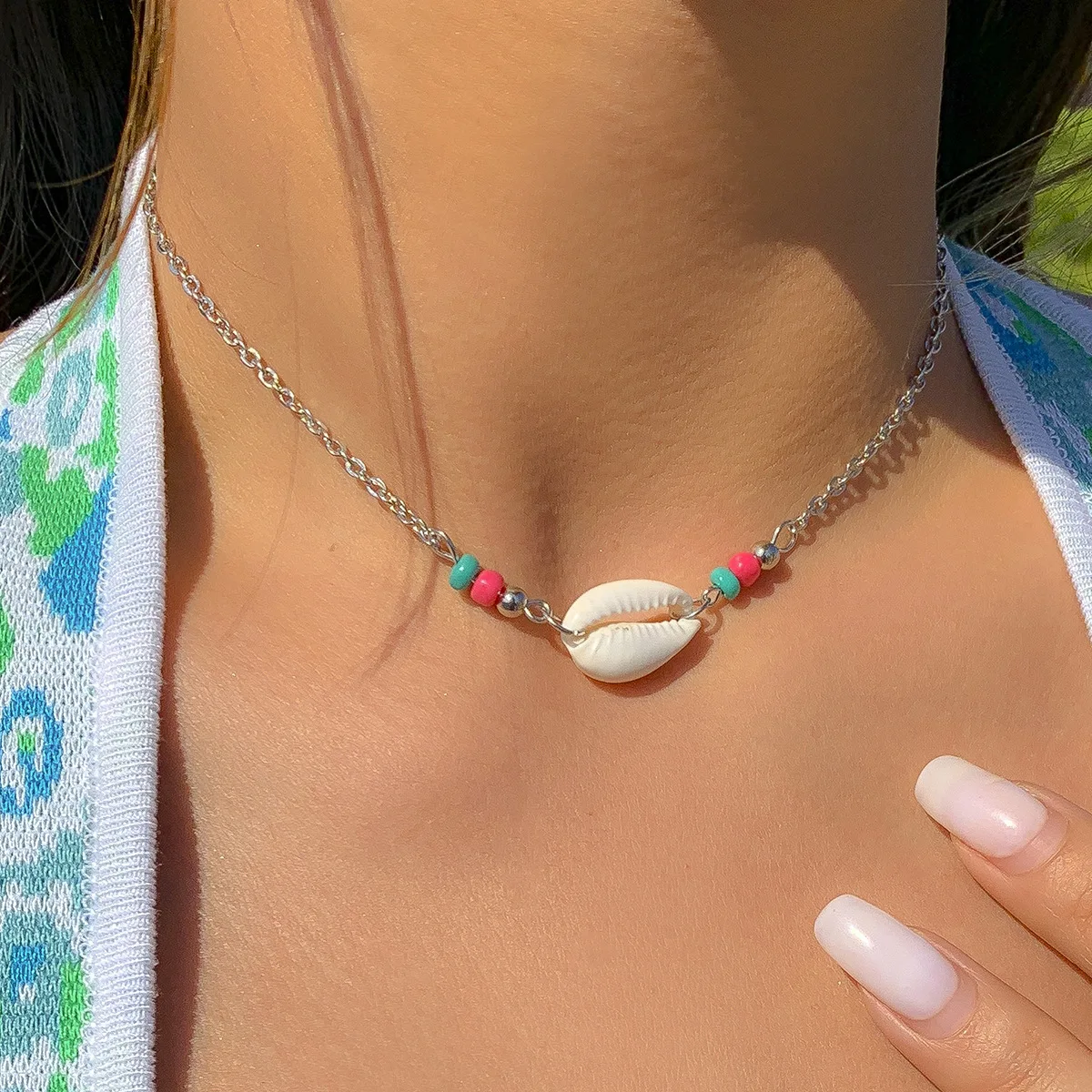 

New Simple Fashion Rice Bead Contrast Color Clavicle Chain Ethnic Shell Necklace Pendant for Women Girl Jewelry Gift