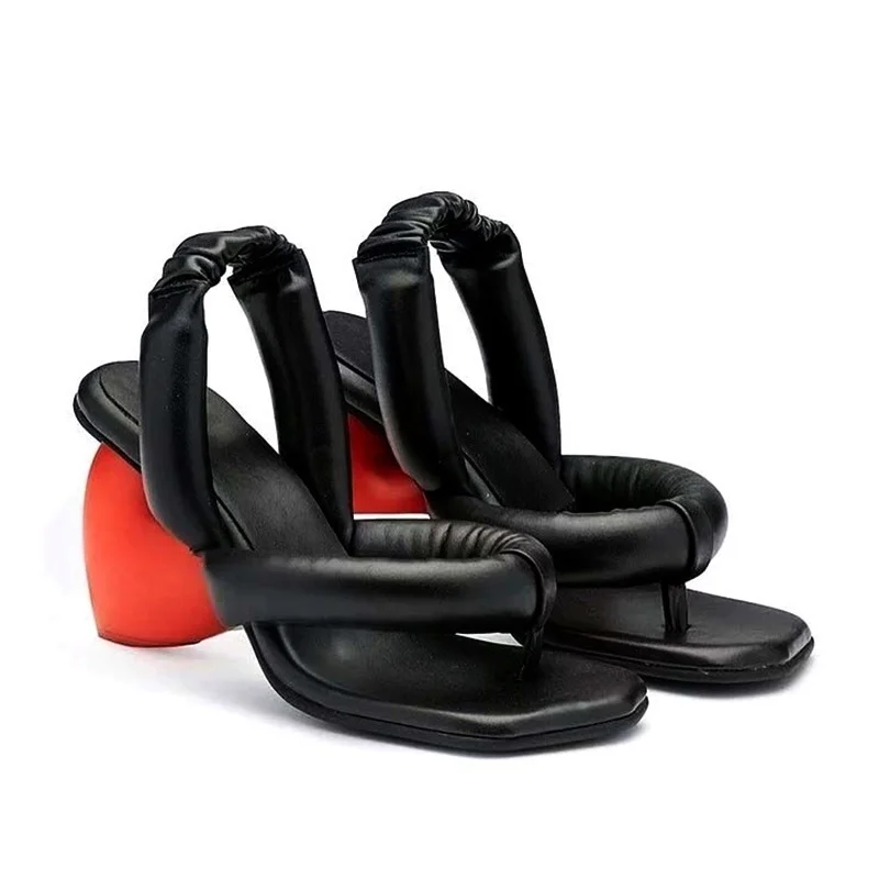 Сандалии женские кожаные на высоком каблуке босоножки с пряжкой в форме сердца