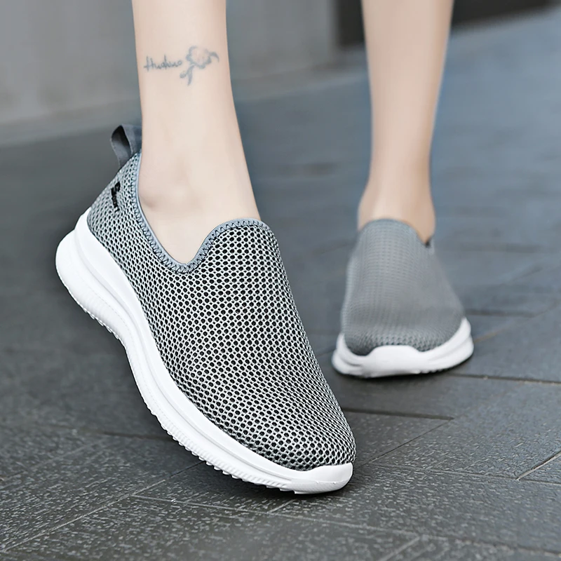 Unisex Mesh Loafers Couple Fashion Casual Walking Shoes Breathable Men Women Leisure Daily Sports Shoes