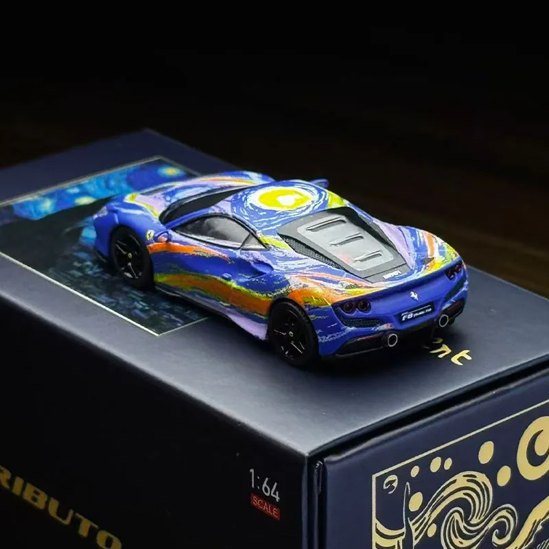 Фото В наличии: Коллекционная модель Karium 1:64 Ferrari F8 Tributo Van Gogh The Starry Night Art Livery, лимитированная серия 699 шт., литая под давлением, суперкар, украшение для стола №3