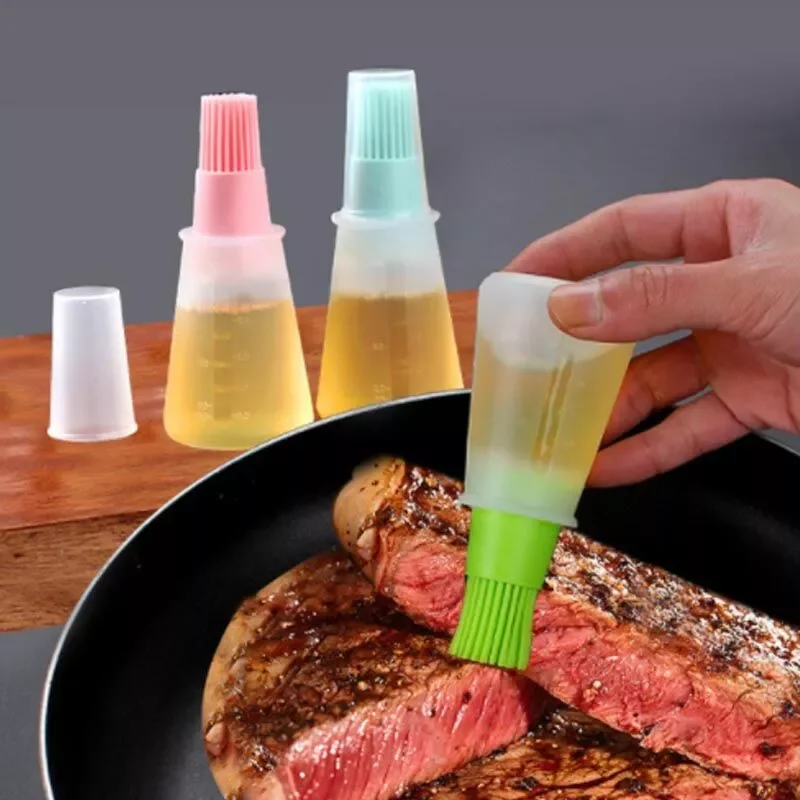 

4Colors Silicone Oil Bottle with Cover Oil Bottle Brush Flat Heat Resistance Barbecue Gadgets For BBQ Kitchen Baking Tools