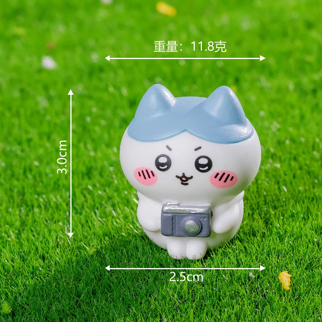 

Мини-фигурка медведя MINISO