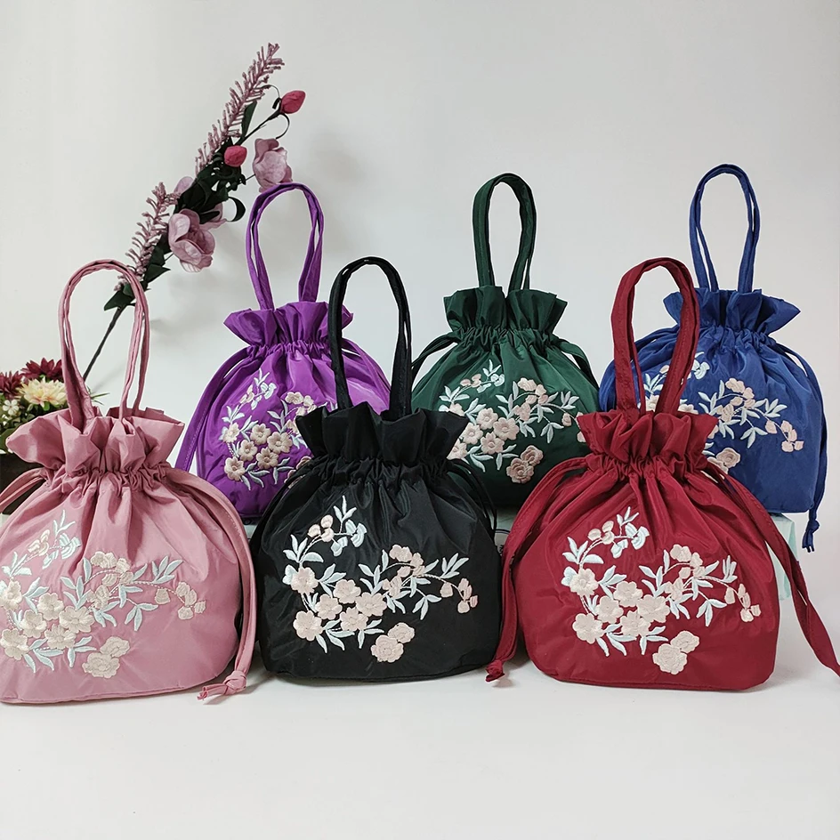 

Ethnic Style Embroidered Drawstring Bag Women Flower Bucket Bag Handbag Mobile Phone Bag Purse Female Portable Shopping Bag
