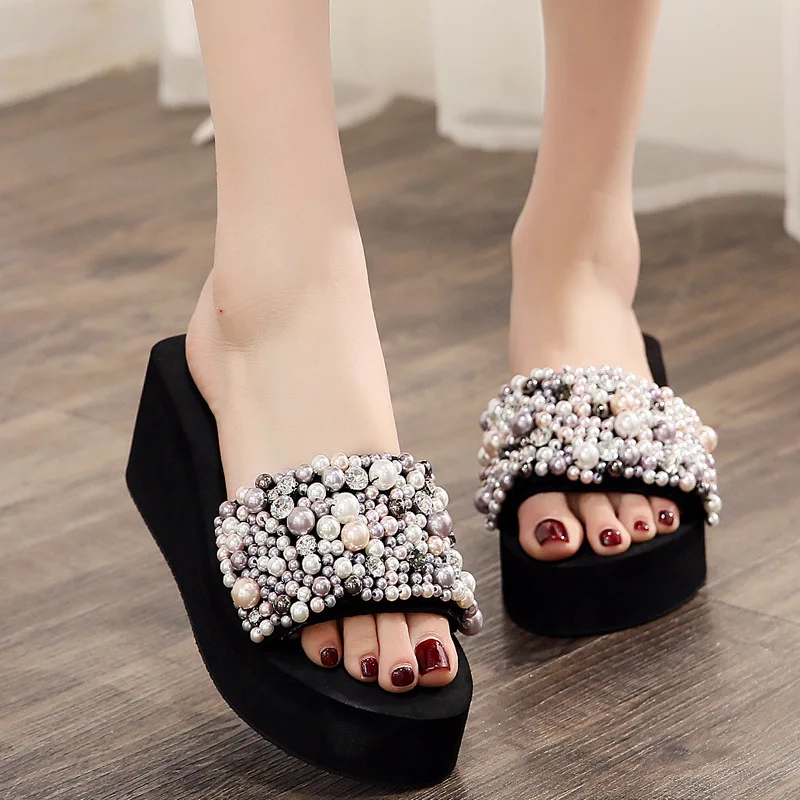 

Slippers Pearl Beach Slippers New Fashion Sandals Outer Wear Thick Sole Shoes Non-slip Luxury Women's Slippers Women Shoes