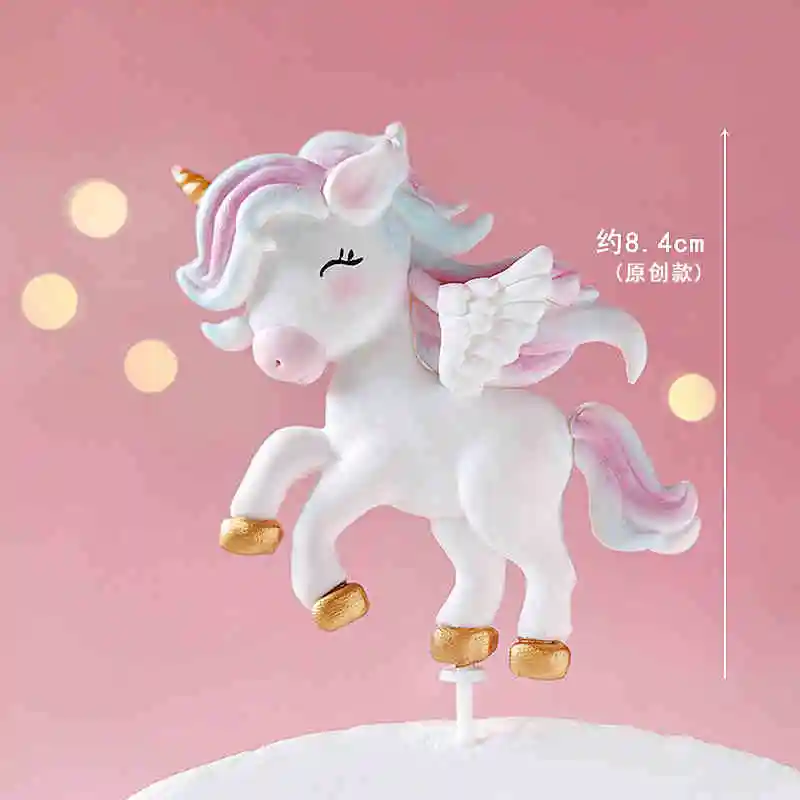 

Радужный единорог с бабочкой декор для торта