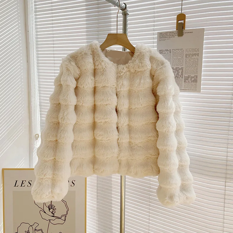 Winter 2022 new thickened white Korean version versatile young short fur coat mink velvet fur coat