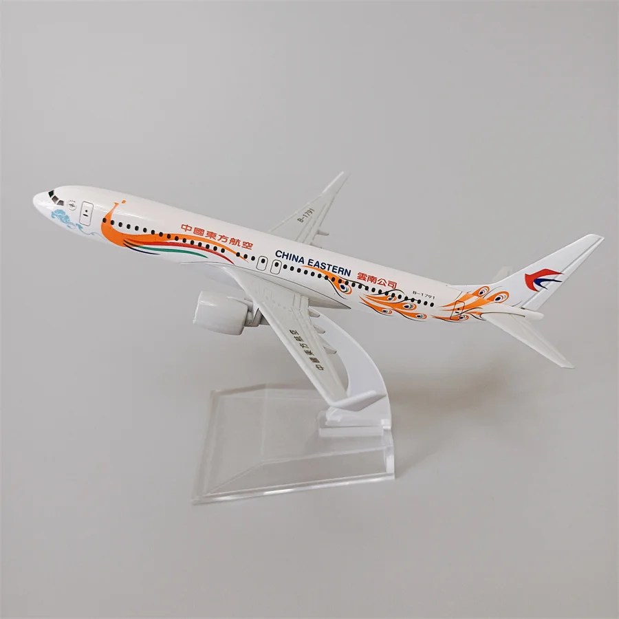 Модель самолета 16 см из металлического сплава China East Airlines, модель самолета Боинг 737 B737, модель самолета YUNNAN Airlines