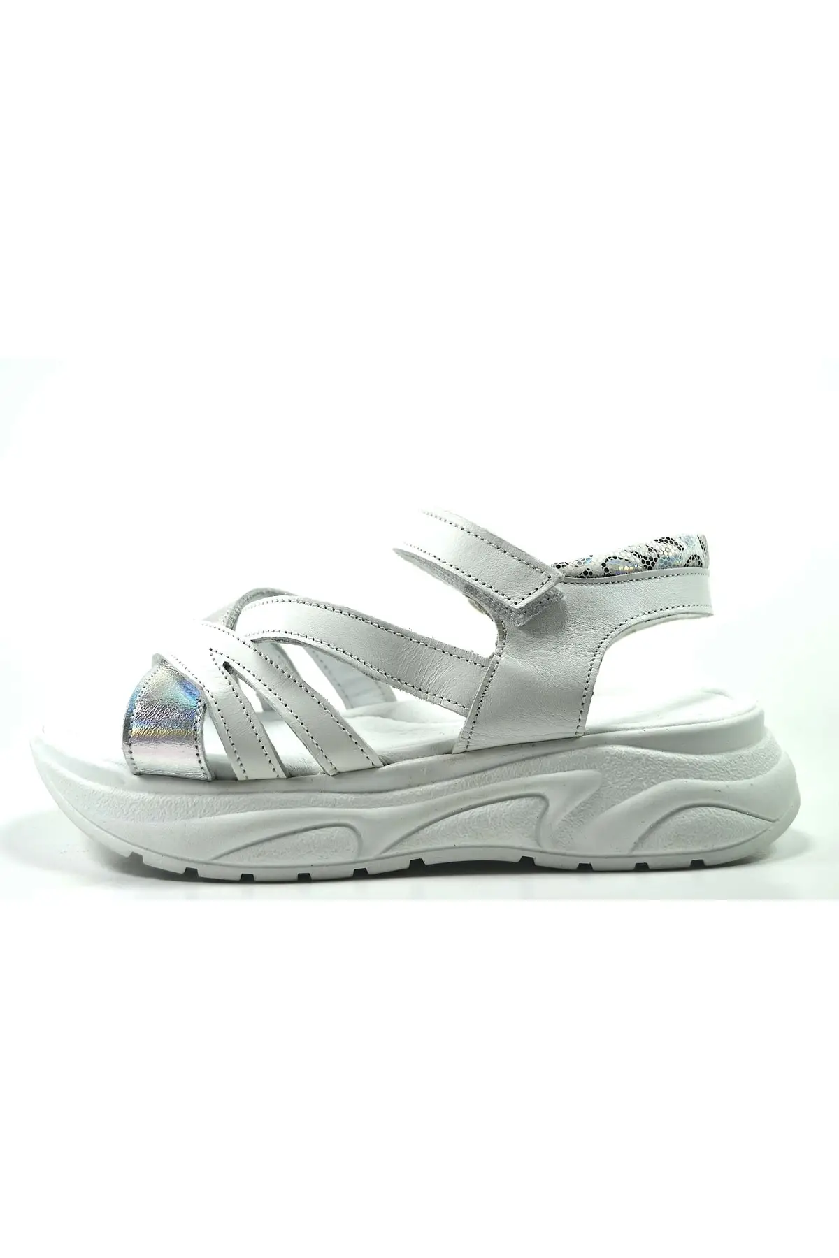 Рисунок 2 - Сандалии O. из натуральной кож