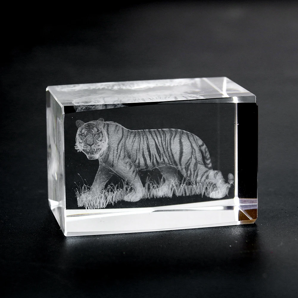 

Clear K9 Crystal Laser Inside Carving Siberian Tiger Grass Ornament Crafts Prism Sun Catcher Paperweight Mascot Feng Shui Decor