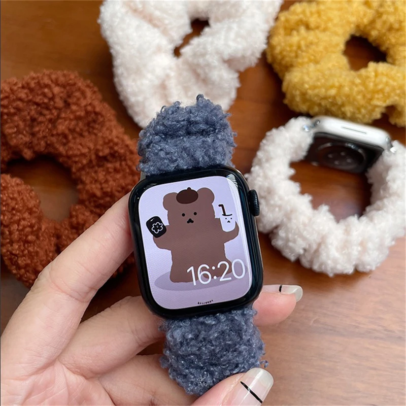 

Stylish Fuzzy Plush Bracelet For Apple Watch Strap Series 7 6 5 4 3 SE Soft WristBand For iWatch 41mm 45mm 38mm 40mm 42mm 44mm