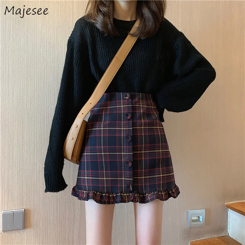 

Women A-line Mini Skirts Plaid Button Ruffles Vintage High Waist College Students Girls Sweet Preppy Korean Style Casual Fashion