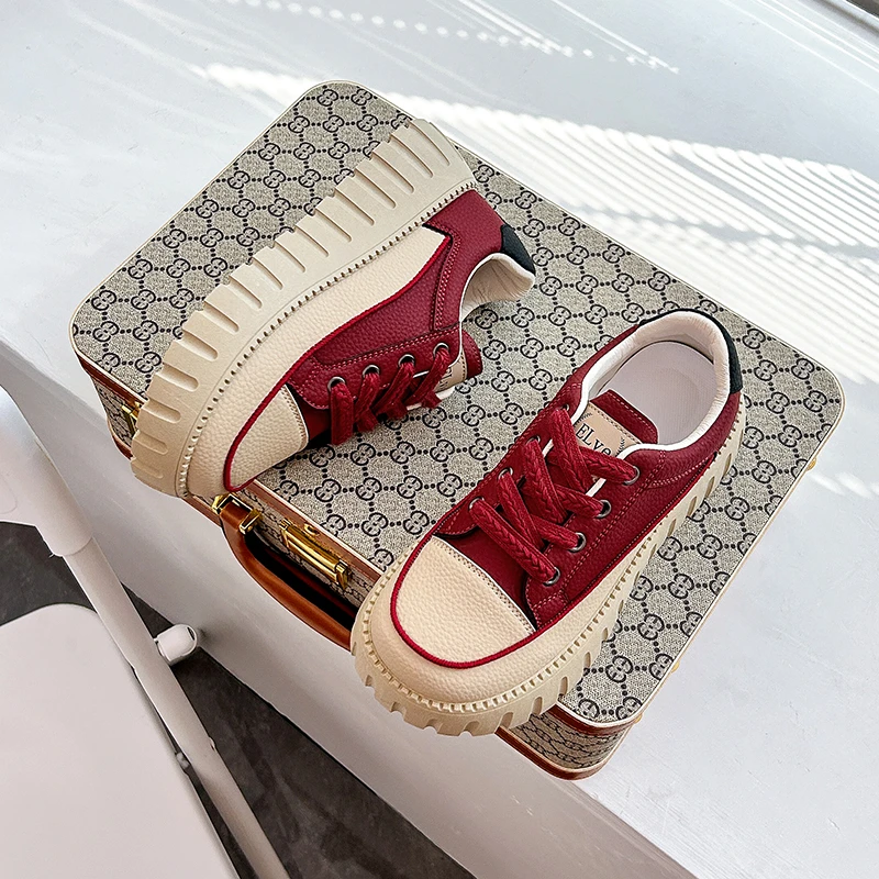 

Толстая подошва для маффинов для увеличения внешнего вида, повседневная мягкая подошва с искусственной кожей и Удобная Нескользящая спортивная женская обувь