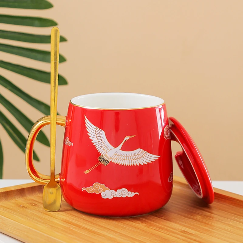 

Creative Mug Ceramic Coffee Water Cup with Lid and Spoon