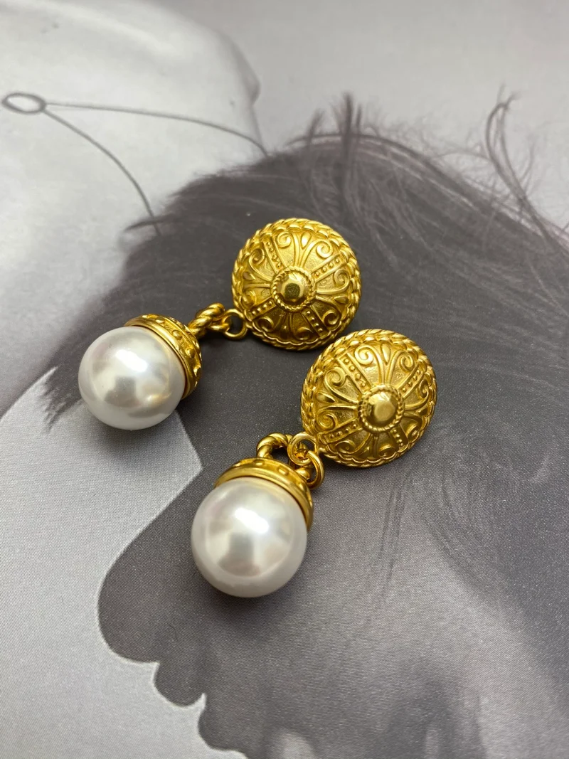 

Женские серьги-гвоздики с искусственным жемчугом, редкие дизайнерские серьги в стиле ретро, 4561