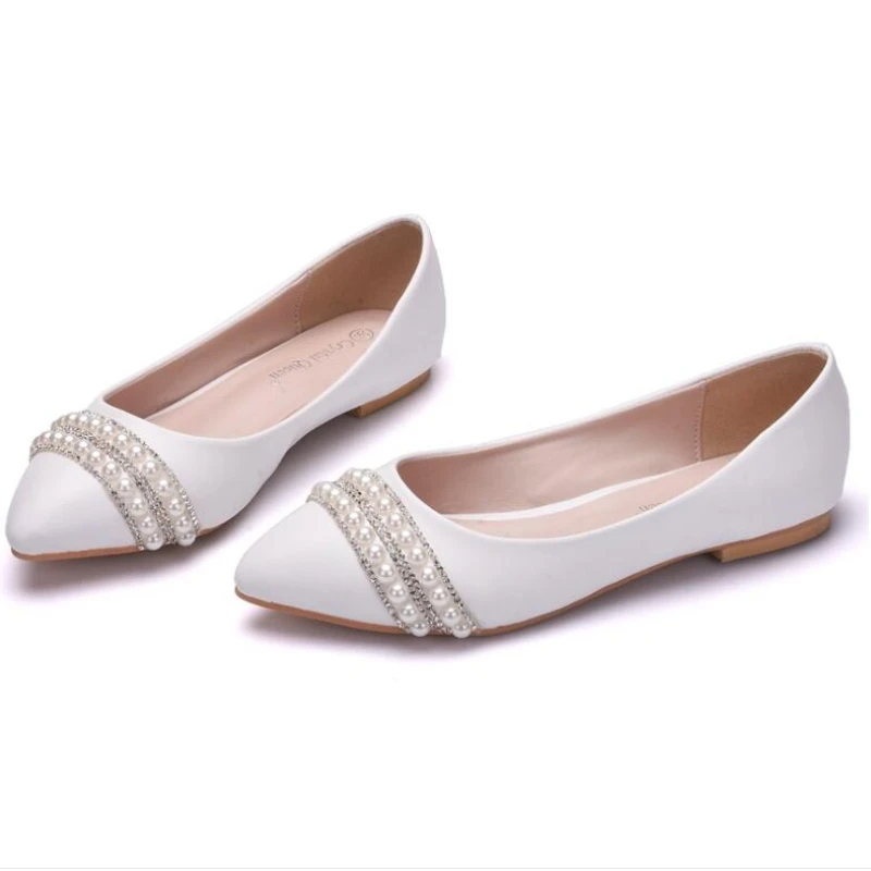 XIHAHA White Crystal Queen Women Flats Handmade Wedding Shoes Women's Pearl Rhinestone Beaded Anklet Bridesmaid Shoes Sneaker
