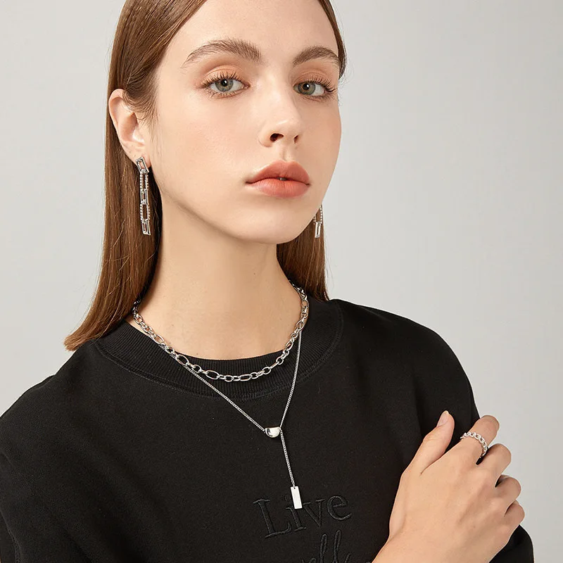 

Twin Long Necklace Women's Clavicle Chain New Golden Bean Sweater Chain Elegant Ins Hip Hop Fashion Pendant