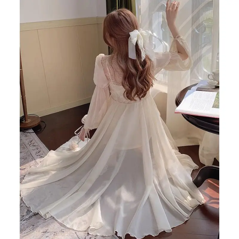 Женская кружевная ночная сорочка из вискозы с длинным рукавом