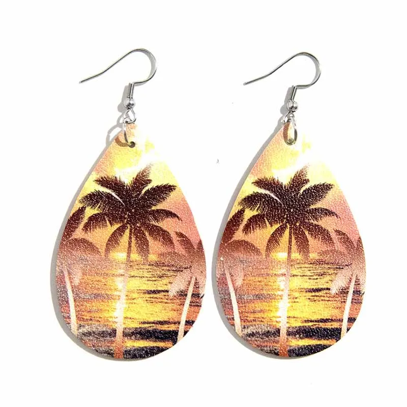 

Hawaii Beach Holiday Summer Leather Earrings For Women Landscape Coconut Tree Beach Gravel Sunset Print Women's Jewelry Gift